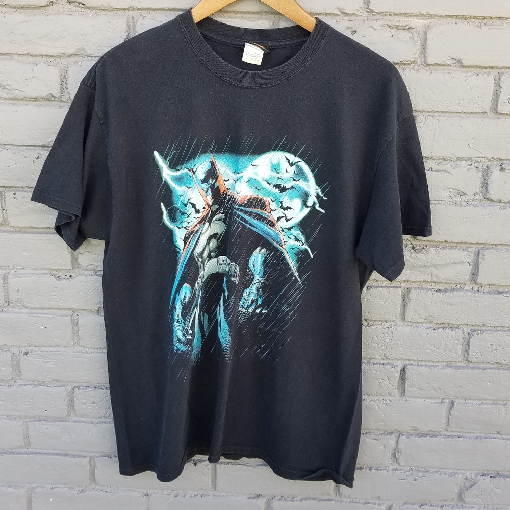 Batman T-Shirt - Large